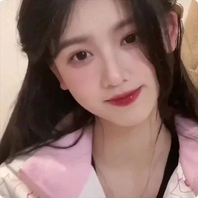 水中的女人